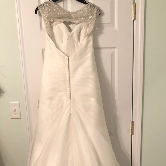 Mori Lee wedding dress - Picture 3 of 7